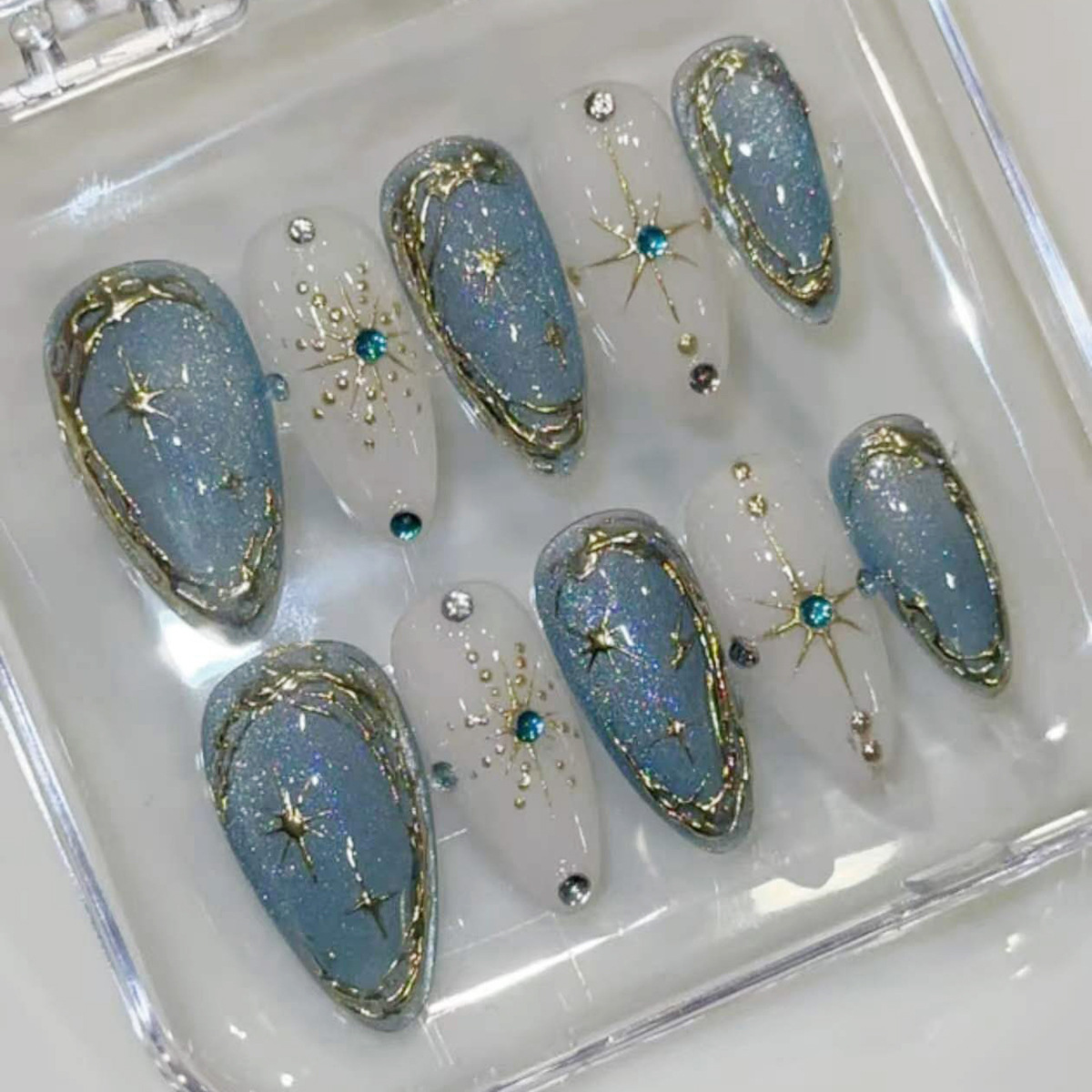 24 peças de Unhas Postiças Ade - Nail Art Quirky avaliação e preço